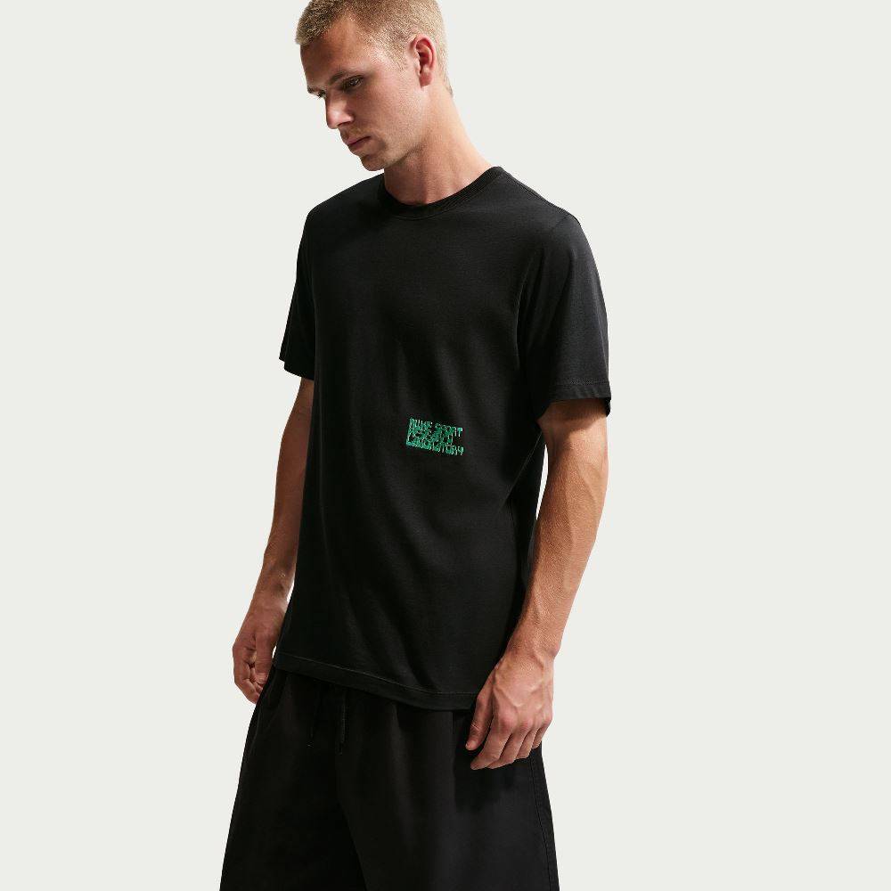 NIKE NSW STD CELEBRADE FUTURA TEE