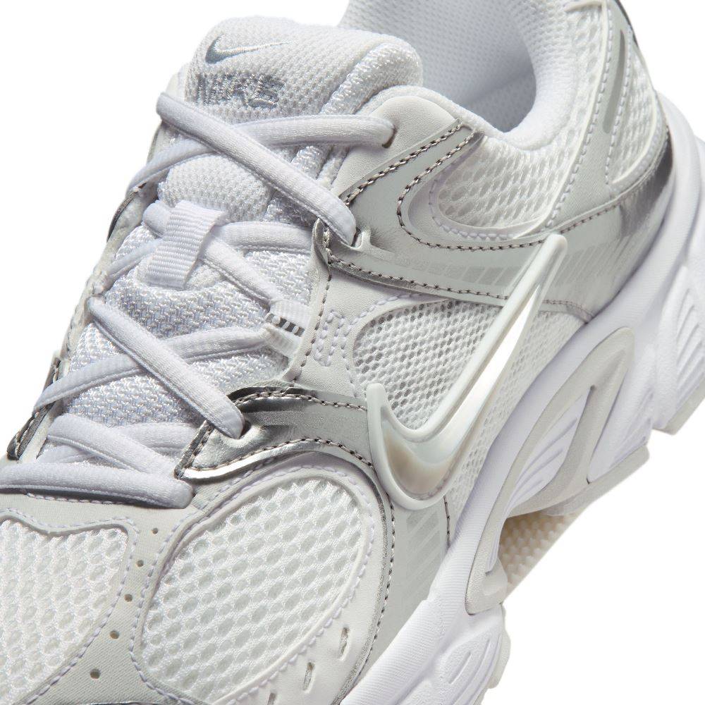NIKE V5 RNR WOMENS SNEAKERS