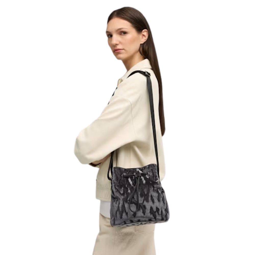 PUMA PLUSH BUCKET BAG
