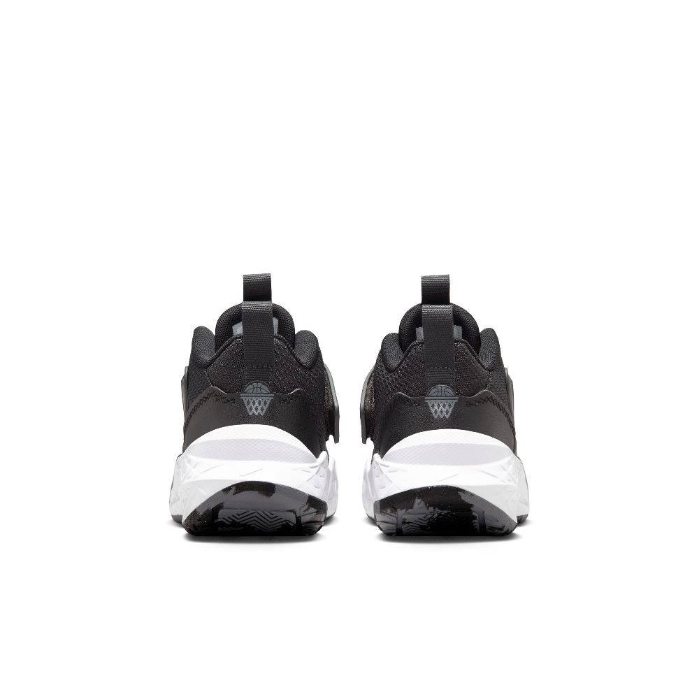 NIKE TEAM HUSTLE D 12 KIDS SHOES