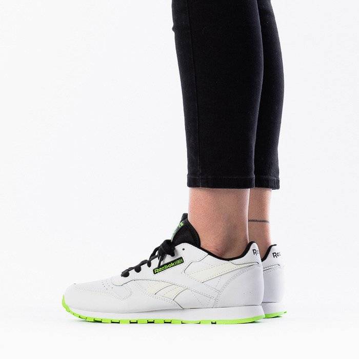 REEBOK CLASSIC LEATHER JUNIOR SHOES