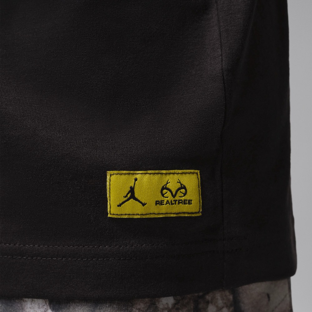 NIKE JORDAN BOYS MJ BK REAL TREE SS TEE