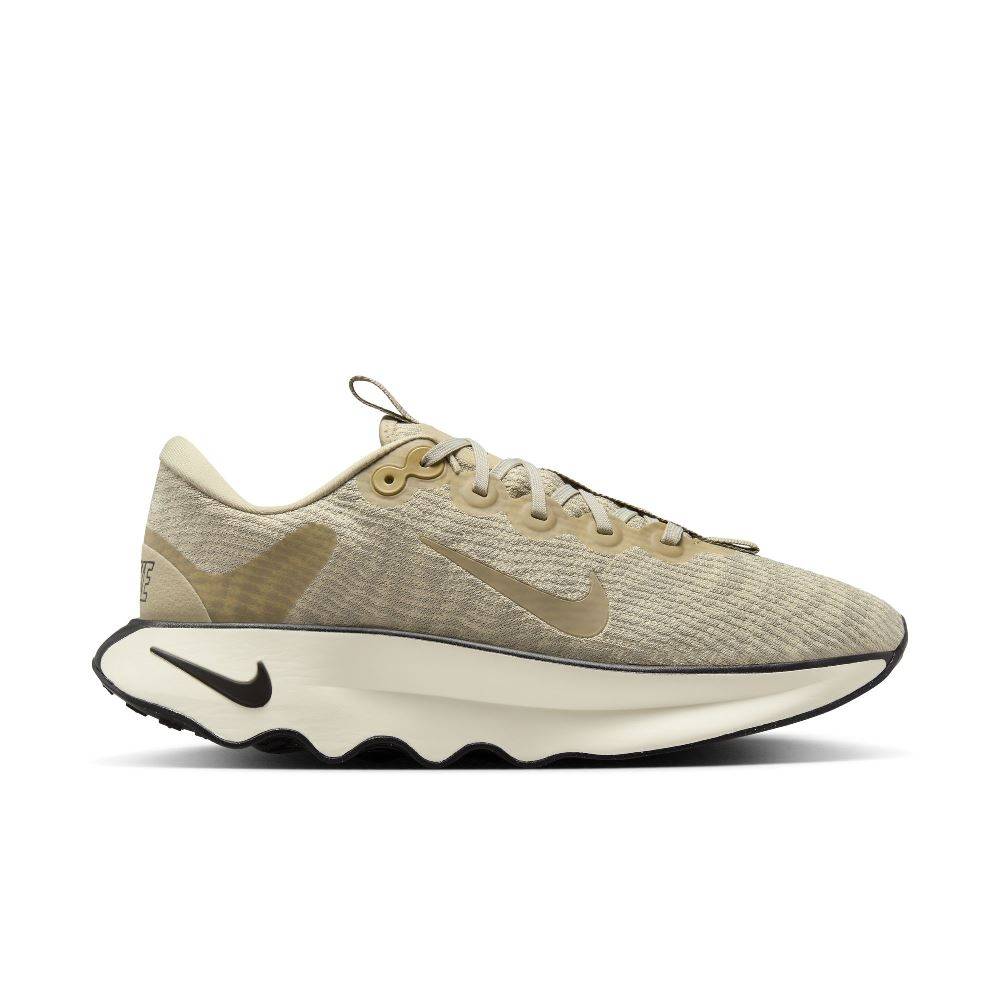 NIKE MOTIVA WALKING SHOES