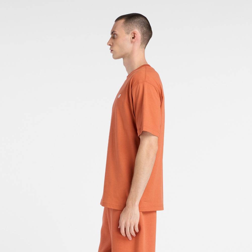 NEW BALANCE SMALL LOGO T-SHIRT