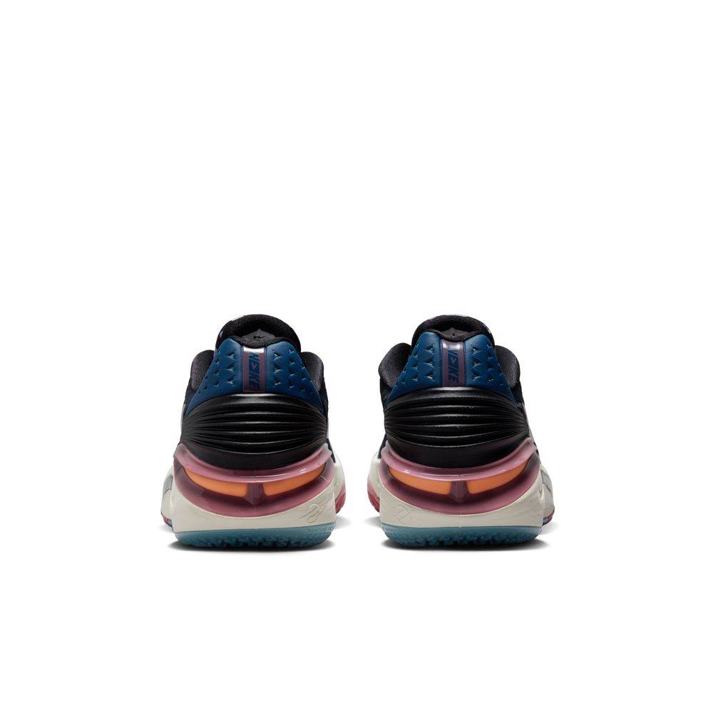 NIKE AIR ZOOM G.T. CUT 2 BASKETBALL