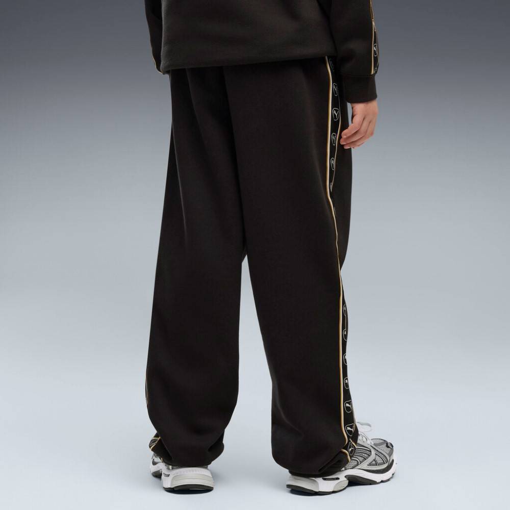 PUMA ESS ELEVATED TAPE RELAXED SWEATPANTS FL B