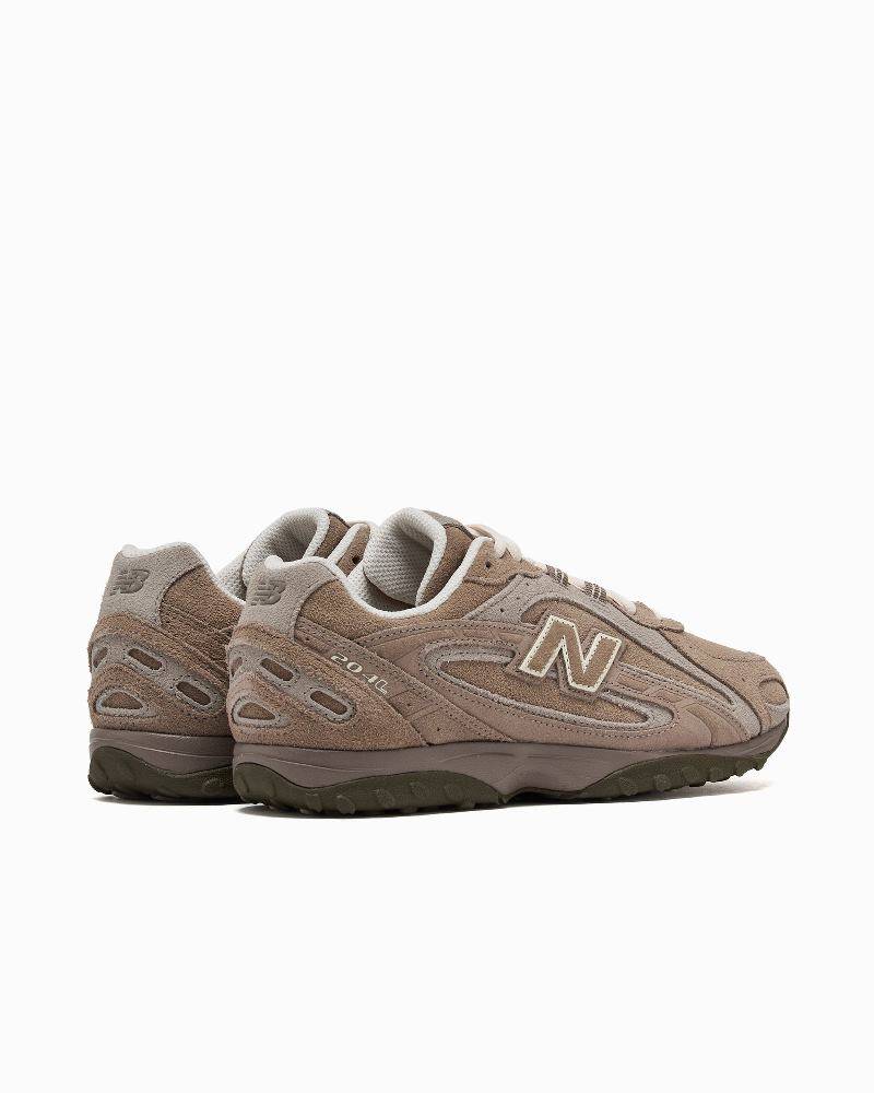 NEW BALANCE 204 UNISEX SNEAKERS