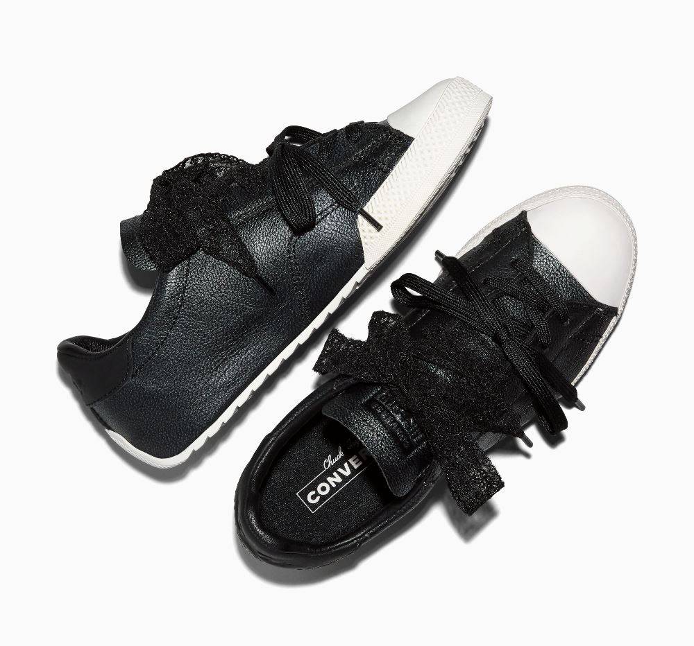 CHUCK TAYLOR LO LACE