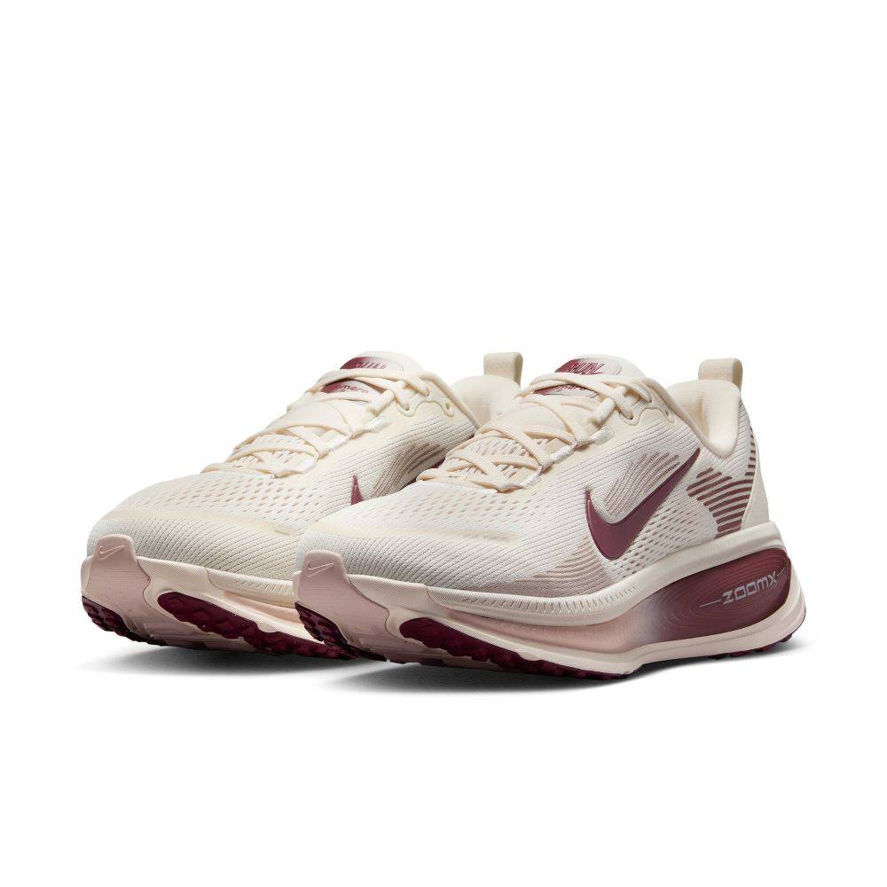 NIKE WOMENS VOMERO 18 ROAD RUNNING SHOES