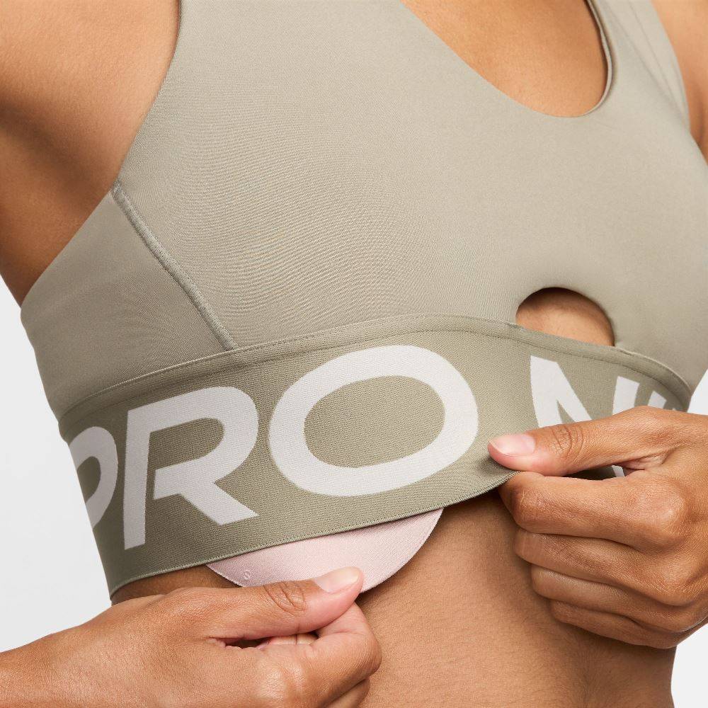 NIKE INDY PLUNGE MEDIUM-SUPPORT BOLD BRA