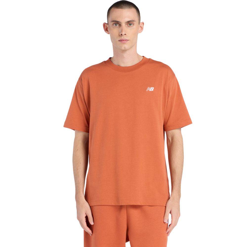 NEW BALANCE SMALL LOGO T-SHIRT