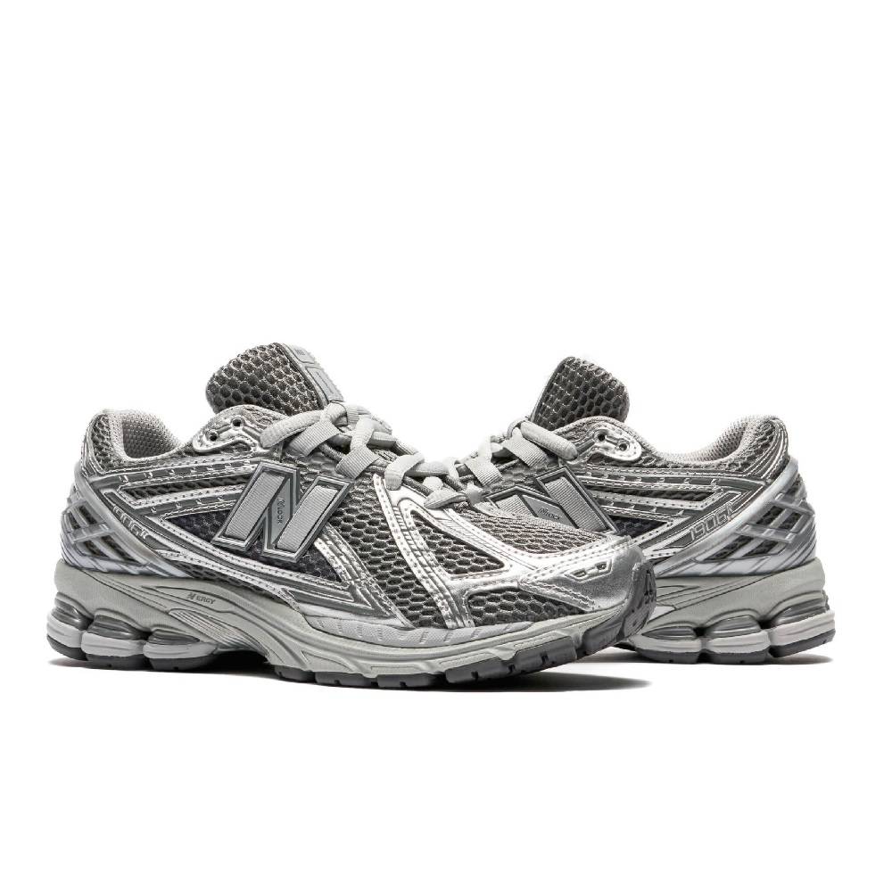 NEW BALANCE 1906R UNISEX CLASSIC SNEAKERS