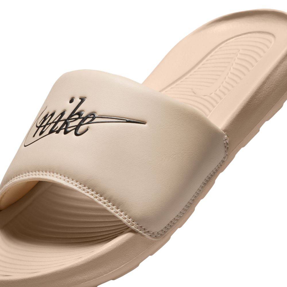 NIKE WOMENS VICTORI ONE SLIDE