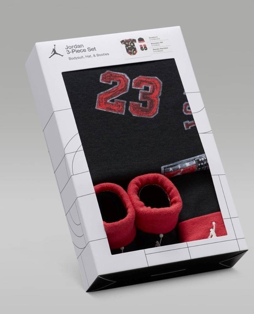 NIKE JORDAN BABY MJ ESSENTIALS AOP 3PC SET