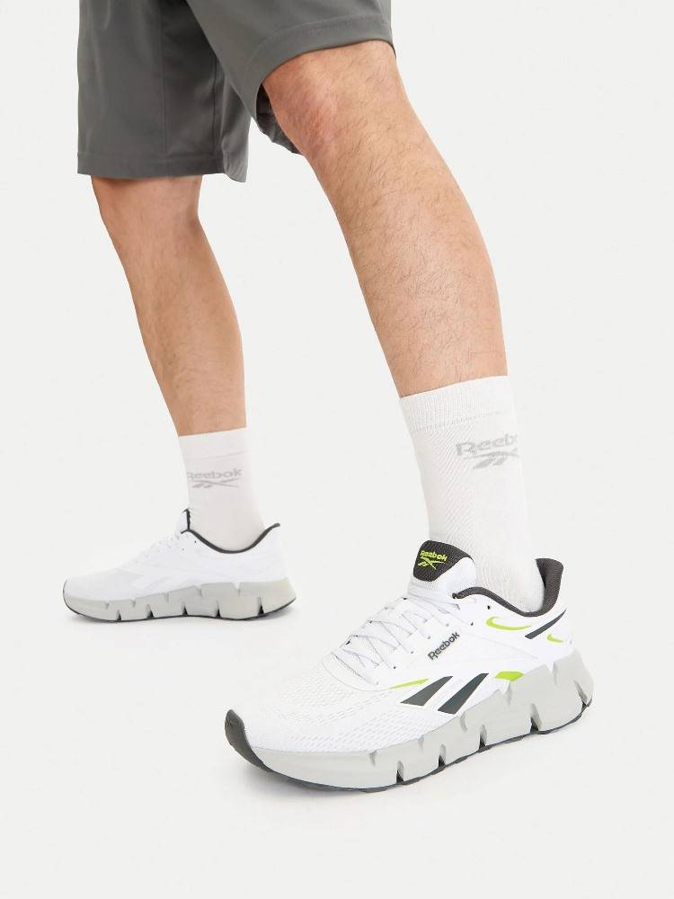REEBOK MEN'S ZIG DYNAMICA 6
