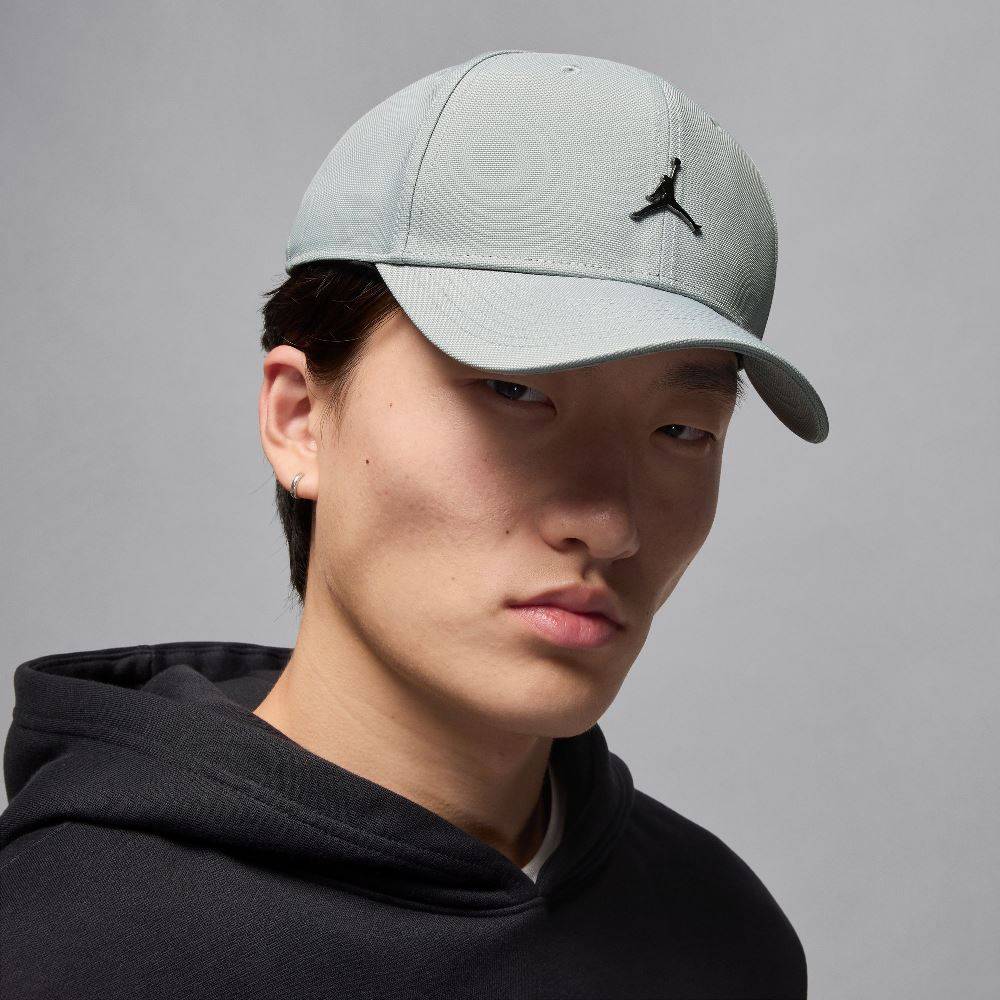 NIKE JORDAN RISE STRUCTURED METAL JUMPMAN HAT