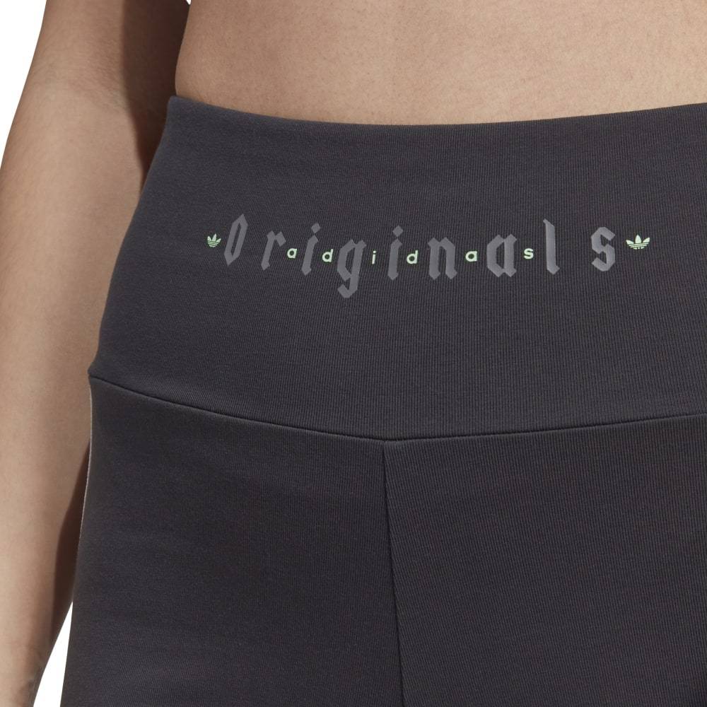 ADIDAS SHORT TIGHT
