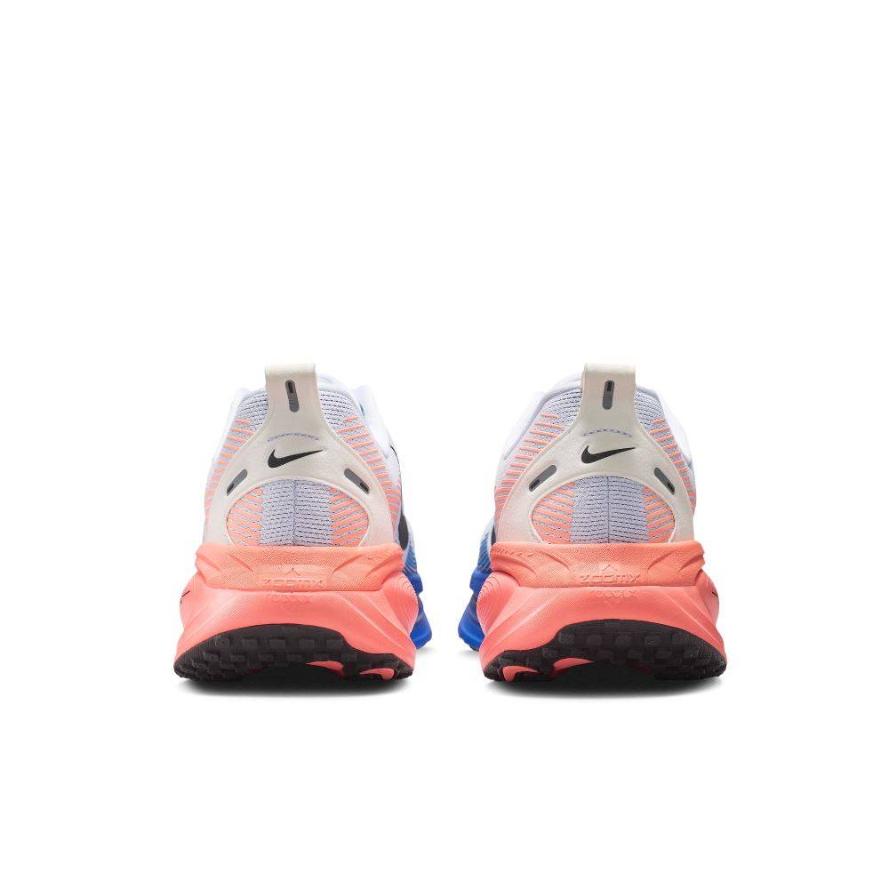 NIKE VOMERO 18 ROAD RUNNING SHOES