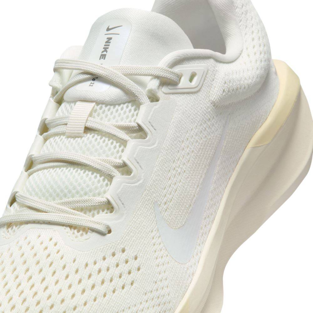 NIKE WOMENS AIR WINFLO 11