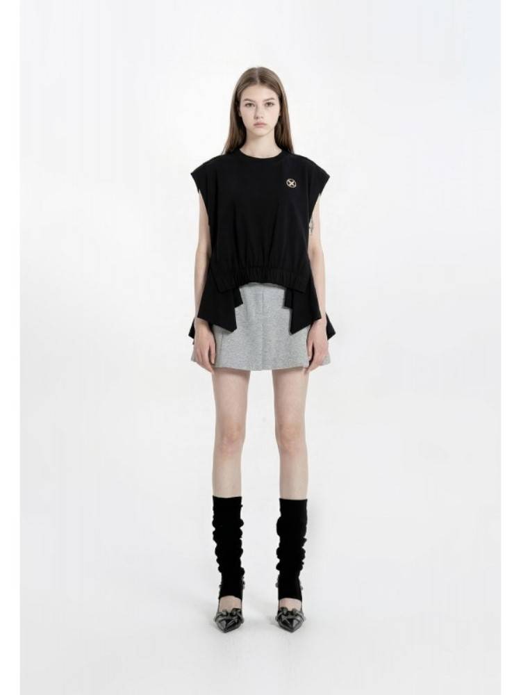 MWM BLACK SLEEVELESS TOP DOUBLE FABRIC DETAIL