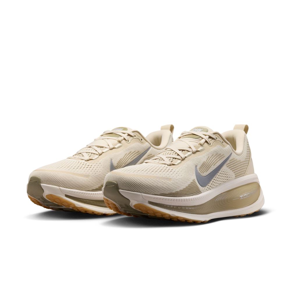 NIKE VOMERO 18 ESS