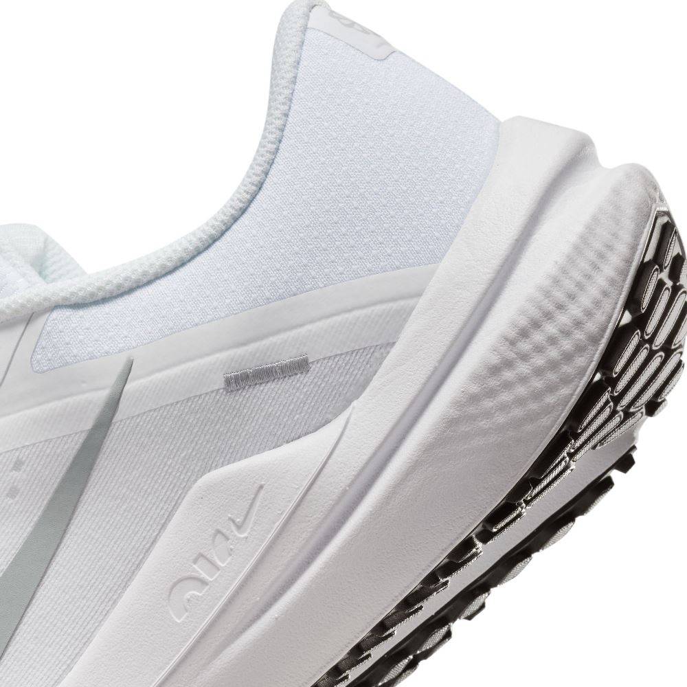 NIKE AIR WINFLO 10