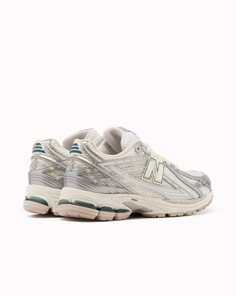 NEW BALANCE 1906R UNISEX CLASSIC SNEAKERS