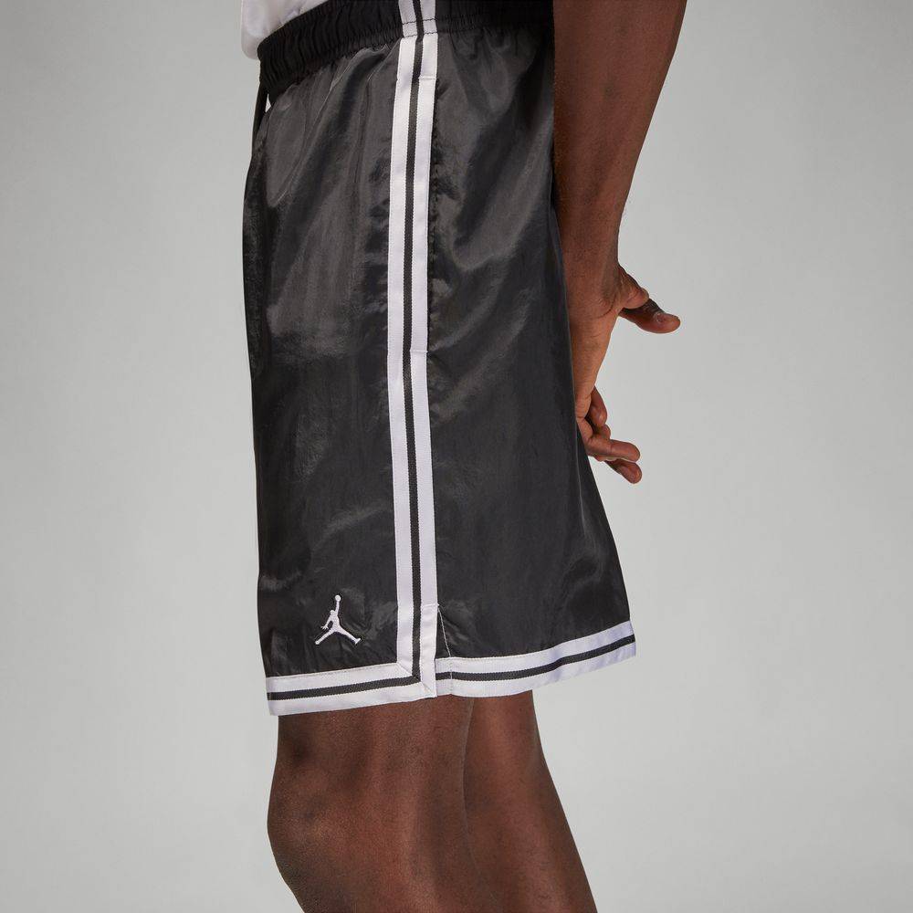 NIKE JORDAN ESSENTIALS WOVEN SHORTS