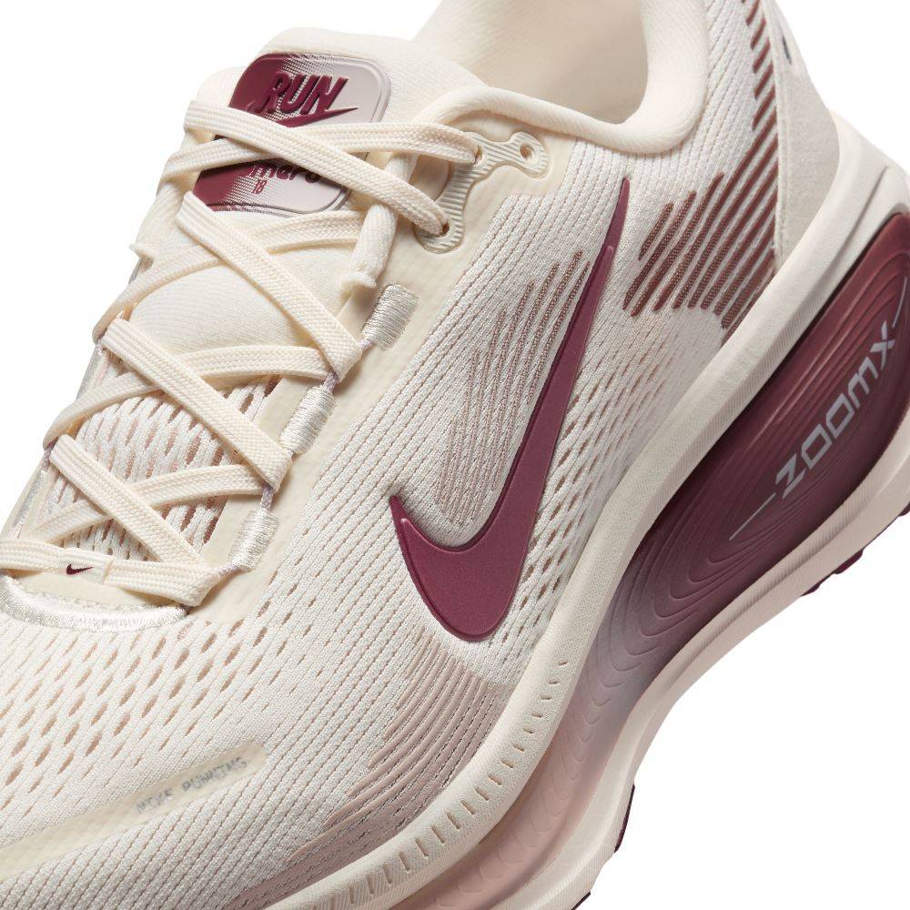 NIKE WOMENS VOMERO 18 ROAD RUNNING SHOES