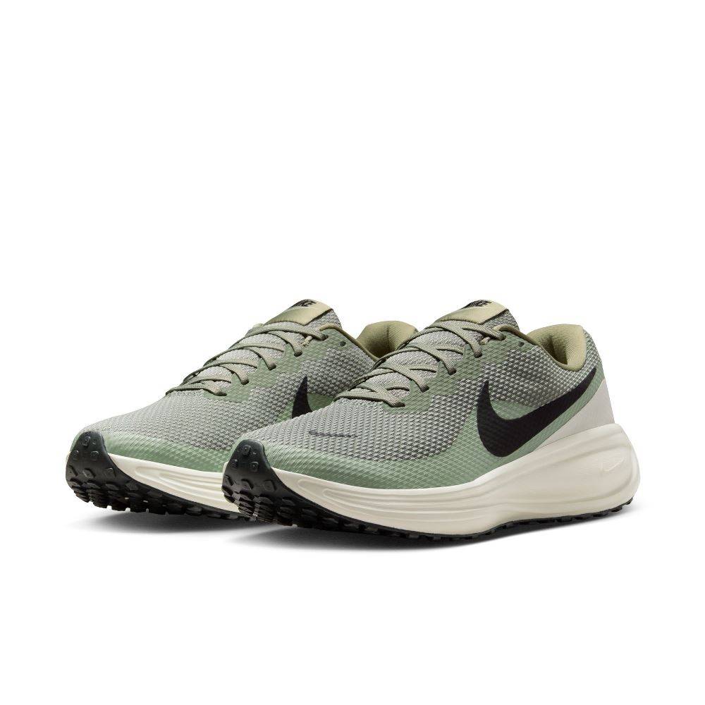 NIKE REVOLUTION 8 MENS SHOES