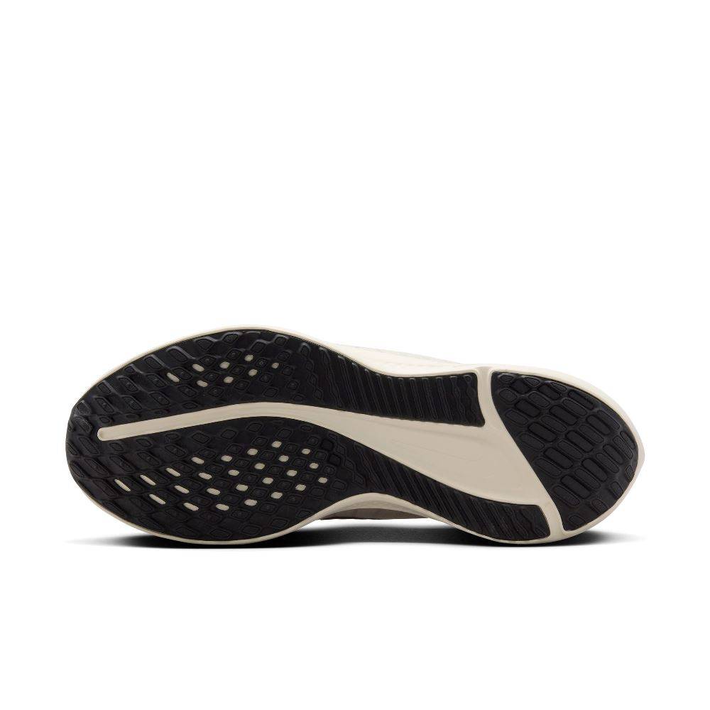NIKE QUEST 5 WOMENS TRAINING SHOES