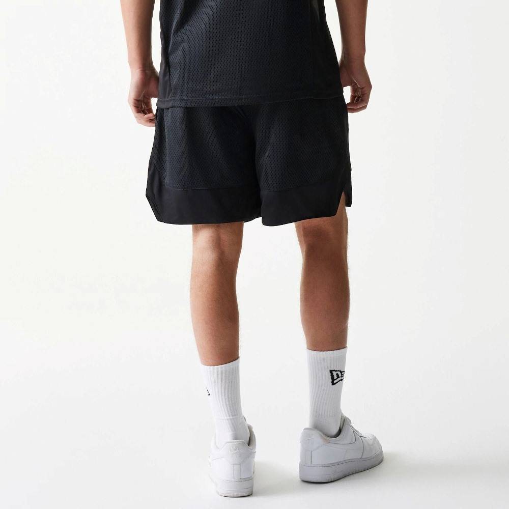 NEW ERA OVERSIZED MESH SHORTS