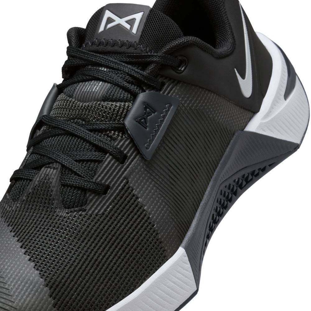 NIKE WOMENS METCON 10