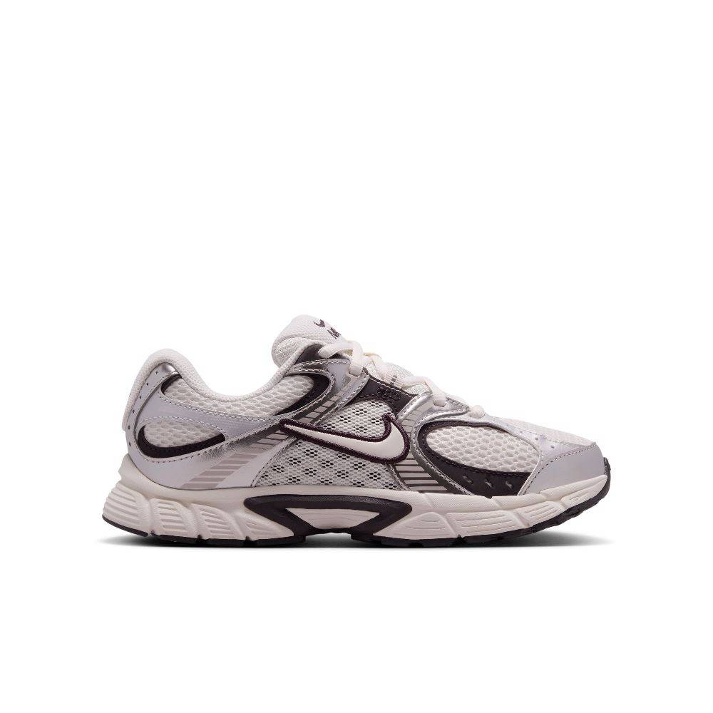 NIKE V5 RNR (GS) JR SHOES