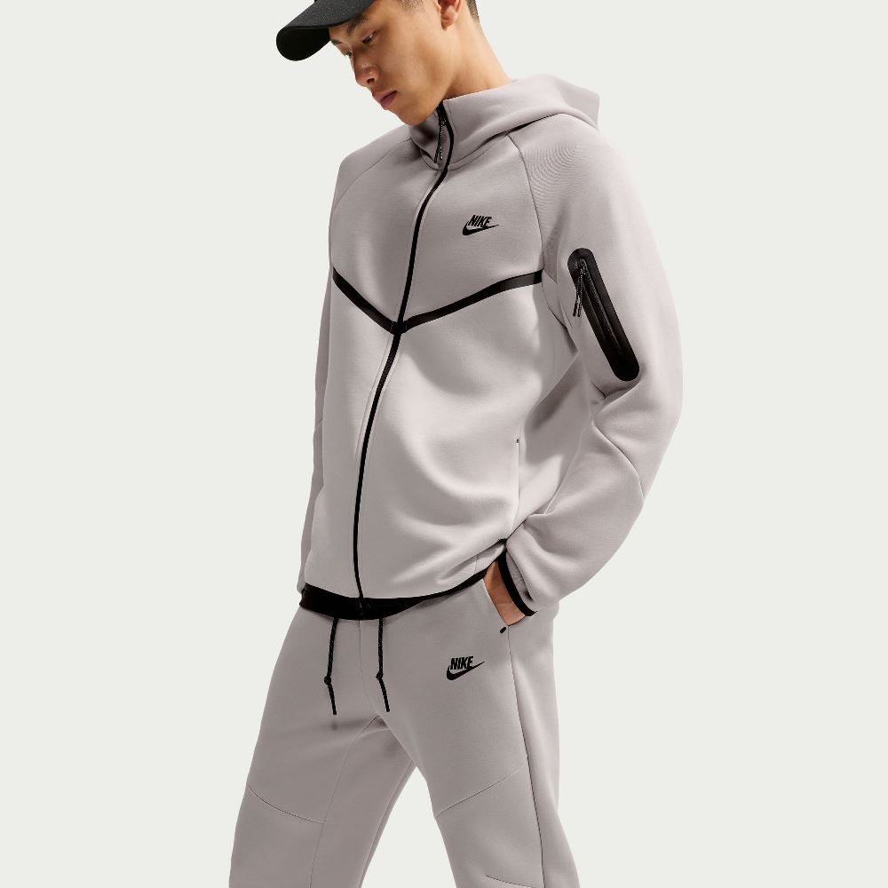 NIKE TECH FLEECE JOGGER
