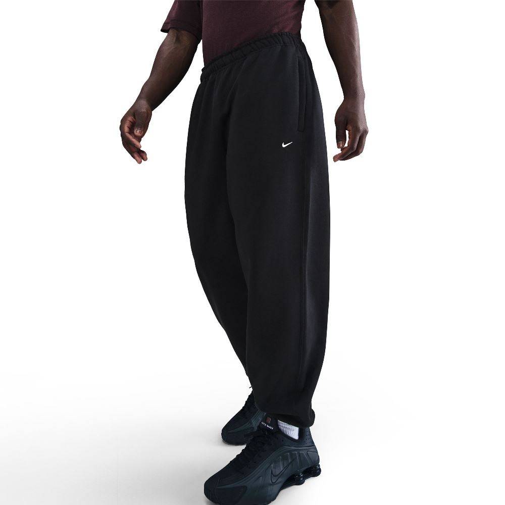 NIKE SOLO SWOOSH CUFFED FLEECE PANT