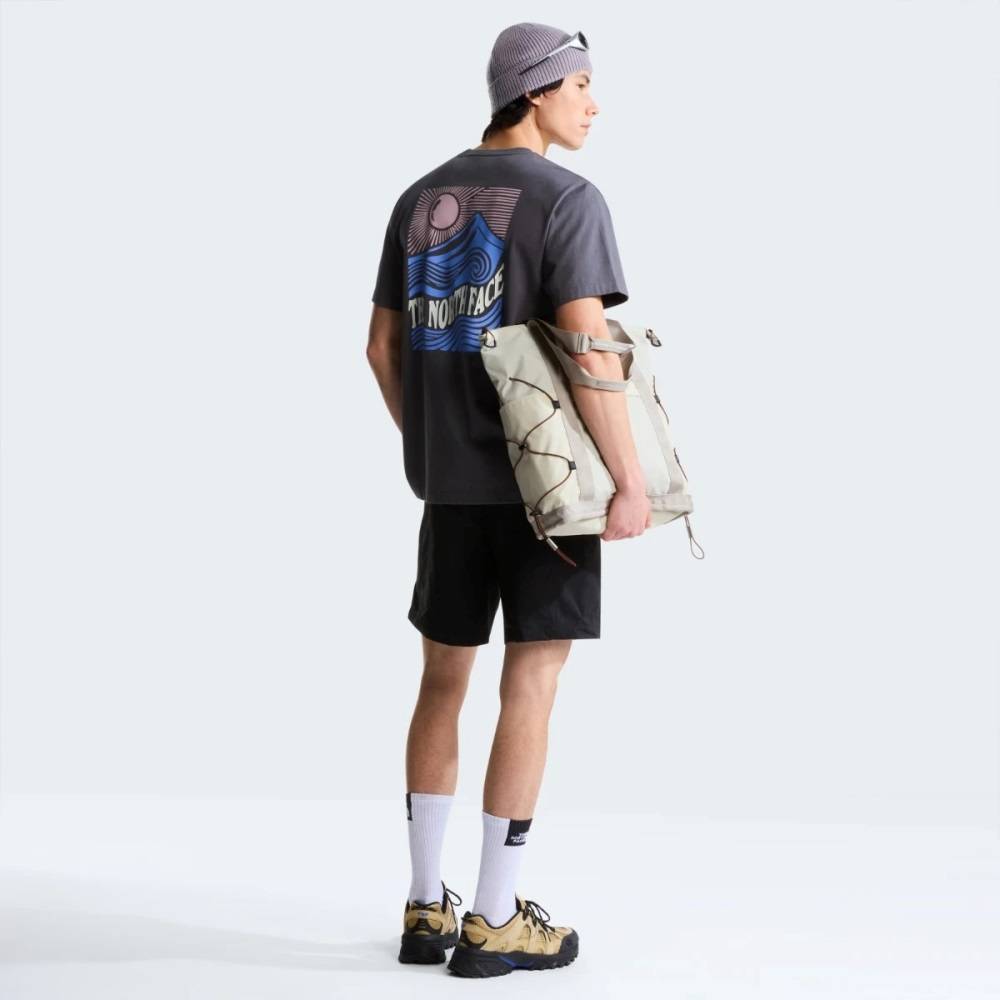 THE NORTH FACE M MOUNTAIN ESCAPE RELAXED SHORT SLEEVE TEE GRAPHIC
