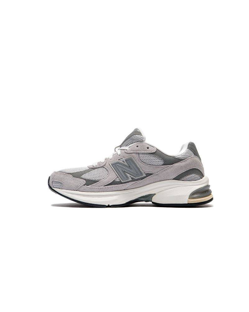 NEW BALANCE 2010 CLASSIC MENS SNEAKERS