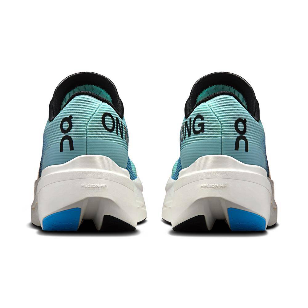 ON RUNNING CLOUDBOOM VOLT SHOES M