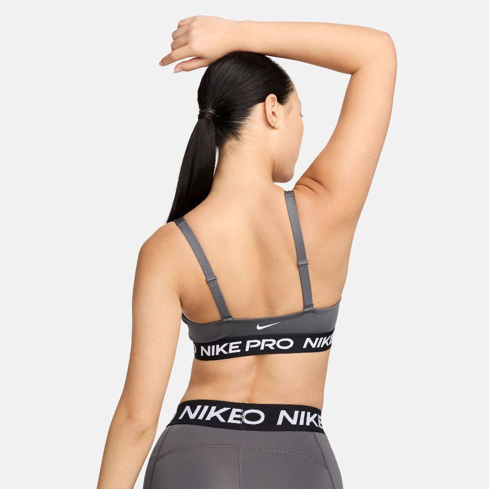 NIKE INDY PLUNGE MEDIUM-SUPPORT PADDED BRA