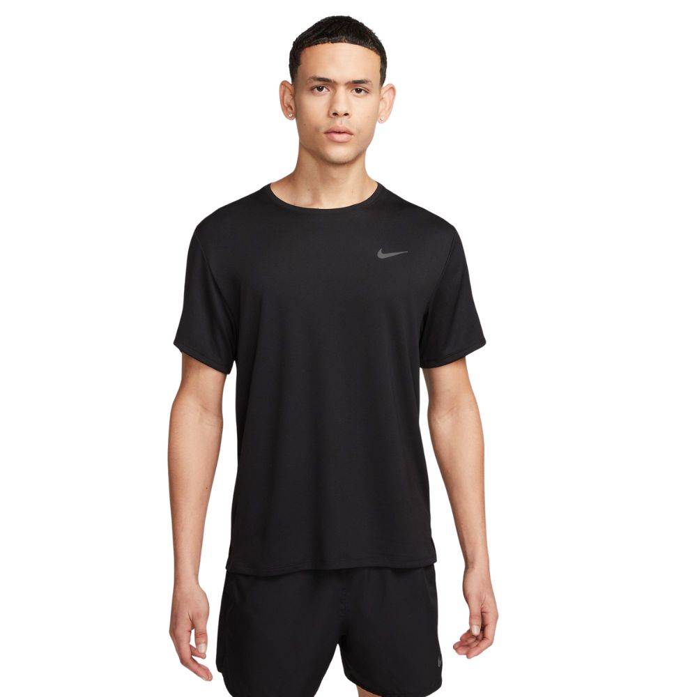 NIKE DRI-FIT UV MILLER SHORT-SLEEVE TOP
