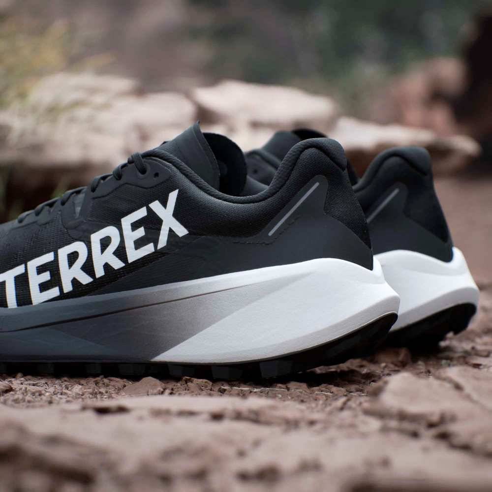ADIDAS M TERREX AGRAVIC 3 TRAIL RUNNING SHOES