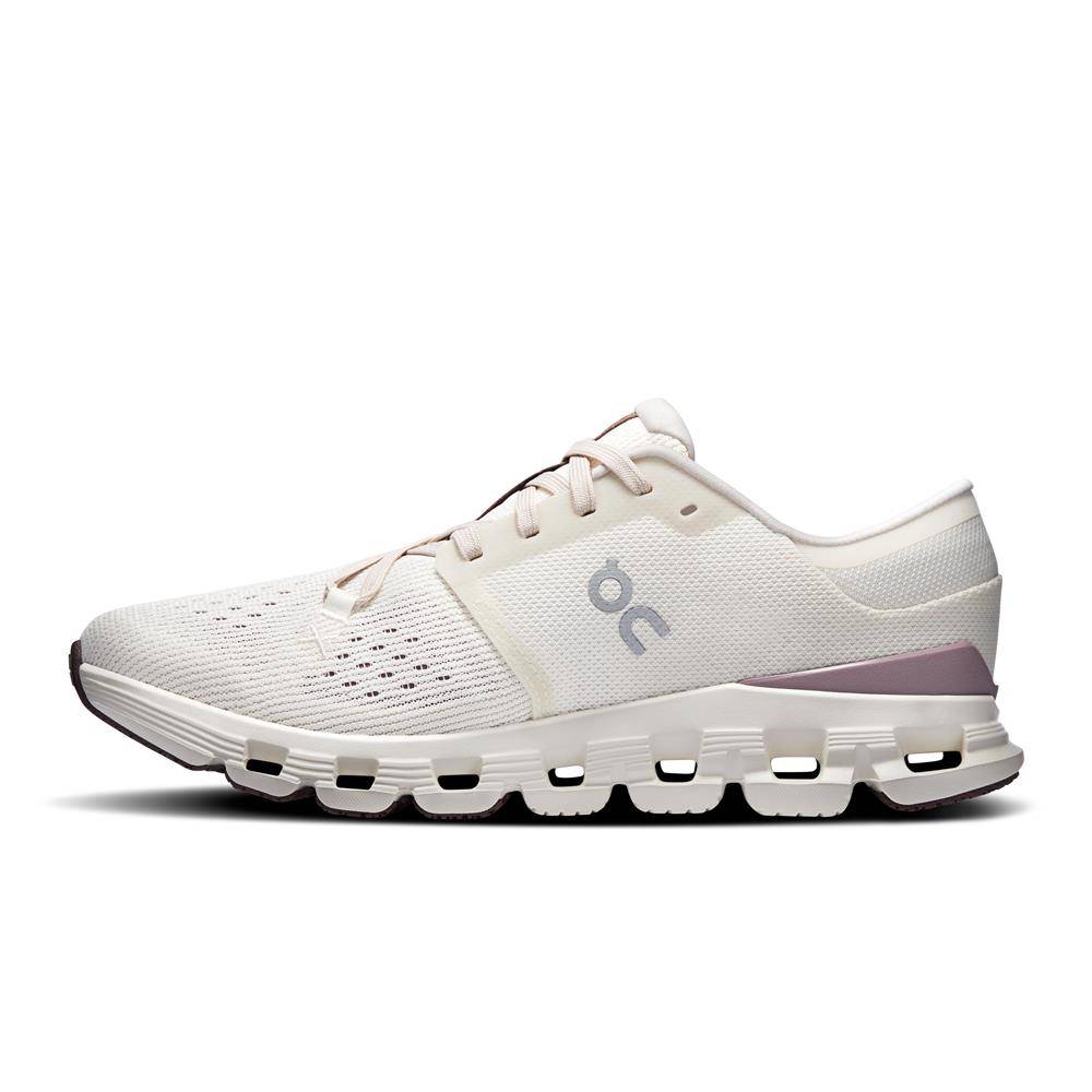 ON RUNNING CLOUD X 4 W