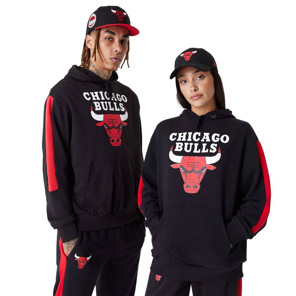 NEW ERA NBA COLOUR BLOCK OVERSIZED HOODY CHICAGO BULLS