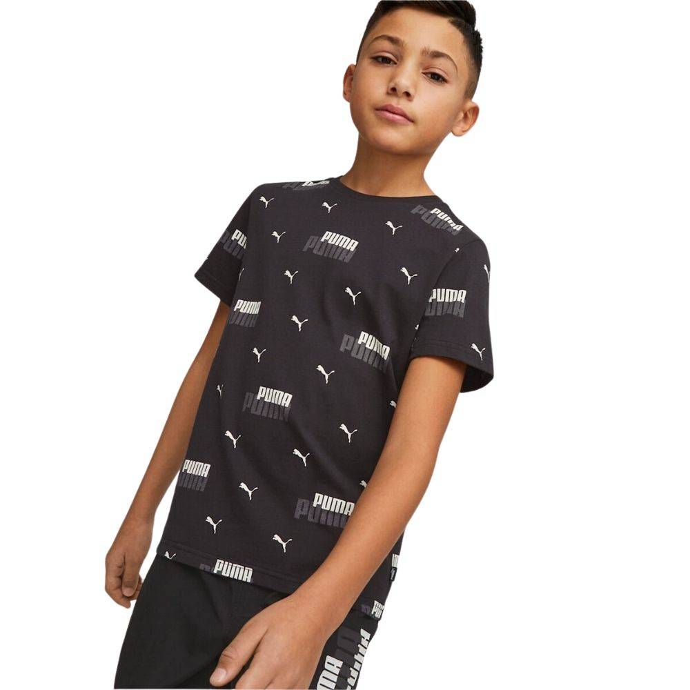 PUMA ESS+ LOGO POWER AOP TEE BOYS