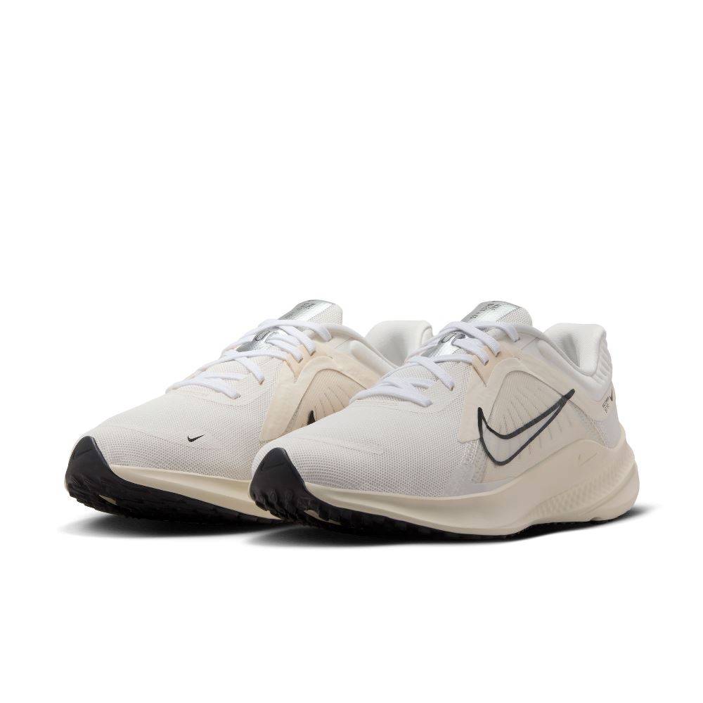 NIKE QUEST 5 WOMENS TRAINING SHOES