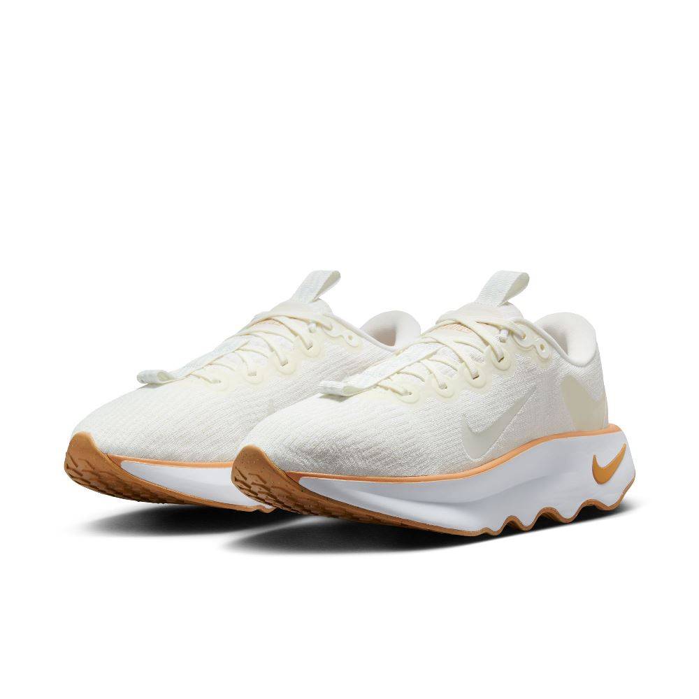 NIKE WOMENS MOTIVA
