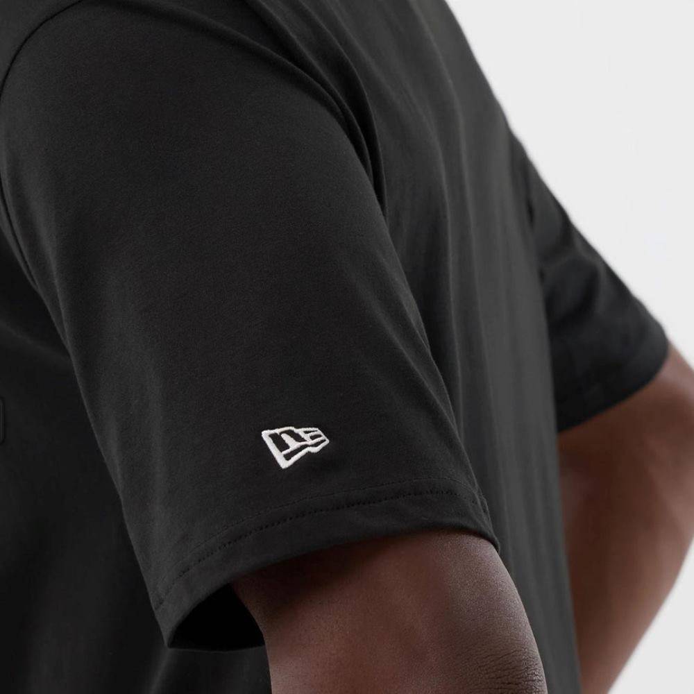 NEW ERA OVERSIZED GRAPHIC TEE