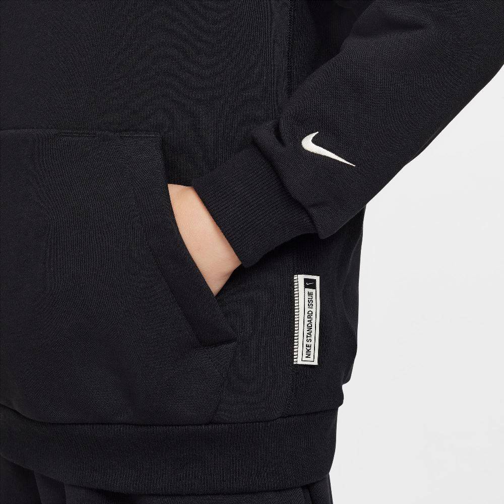 NIKE KIDS STANDARD ISSUE BASKETBALL HOODIE
