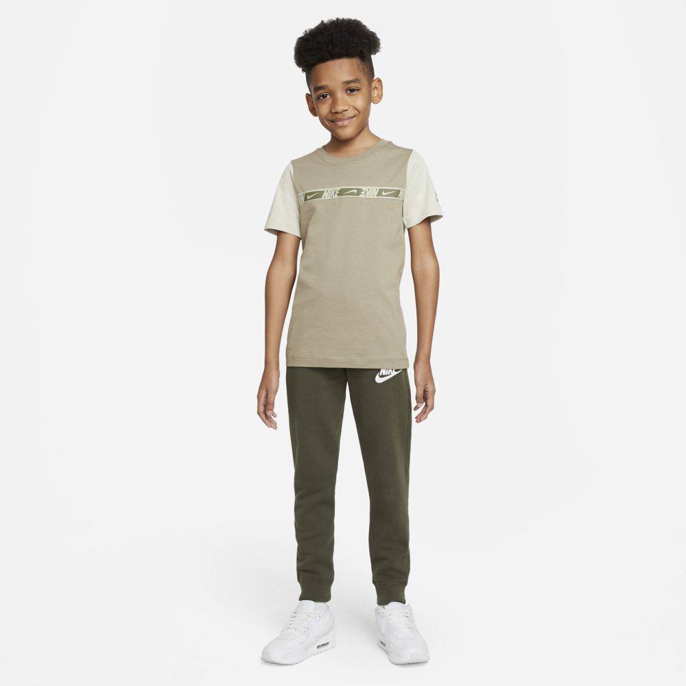 NIKE SPORTSWEAR BOYS REPEAT SS TOP